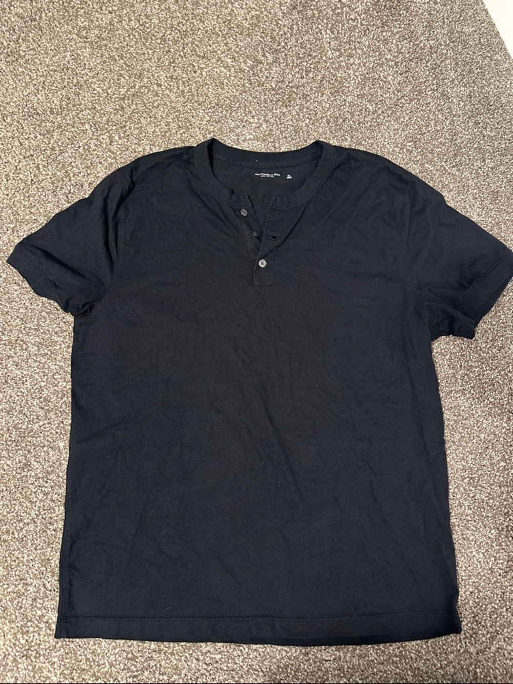 A&F Soft Tee Black Henley Short-Sleeve Shirt - Men’s XL